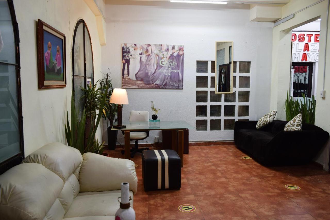 Hostel Plaza Mayor Kota Meksiko Bagian luar foto